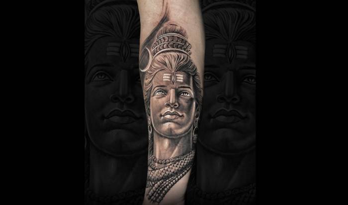 Custom Shiva Tattoo Designs: From Concept to Completion